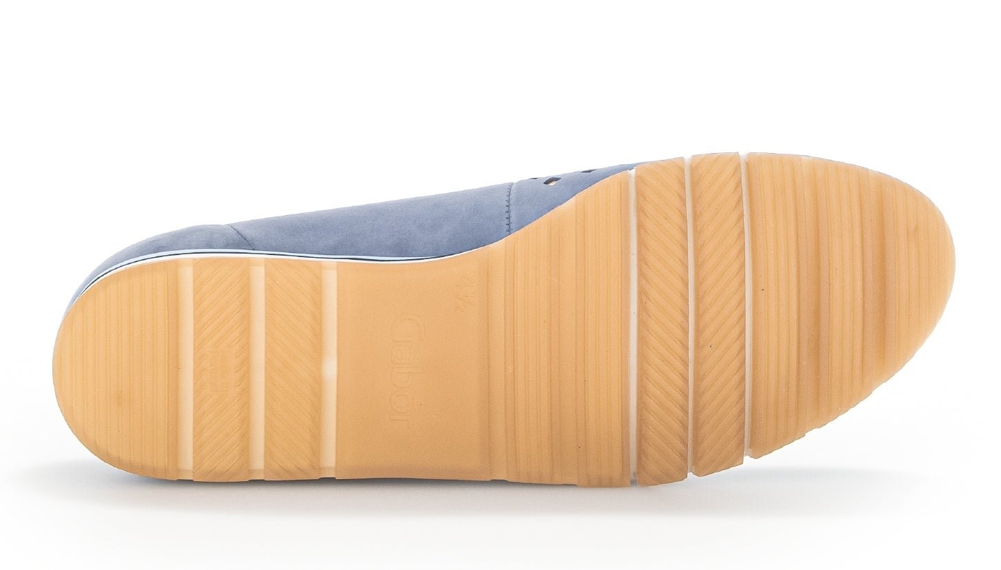 Mocasín perforado para mujer '22.412.26' - Azul - ChaplinshoesMocasín perforado para mujer '22.412.26' - BlueGabor