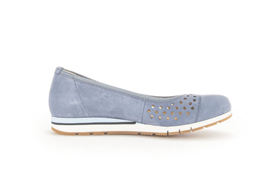 Mocasín perforado para mujer '22.412.26' - Azul - ChaplinshoesMocasín perforado para mujer '22.412.26' - BlueGabor