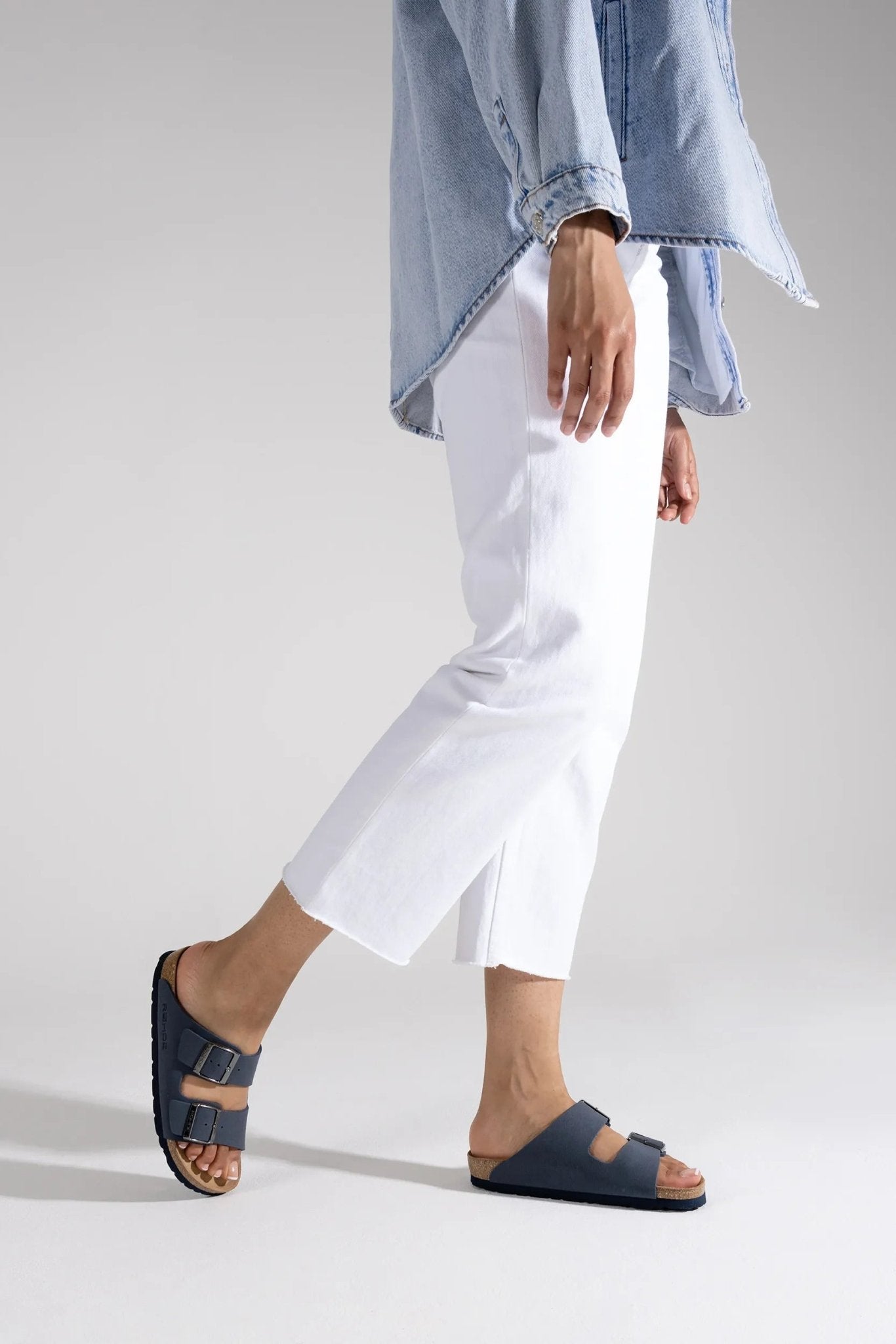 Damesslipper 'Alba' - blauw - ChaplinshoesDamessandaal 'Alba' - blauwRohde