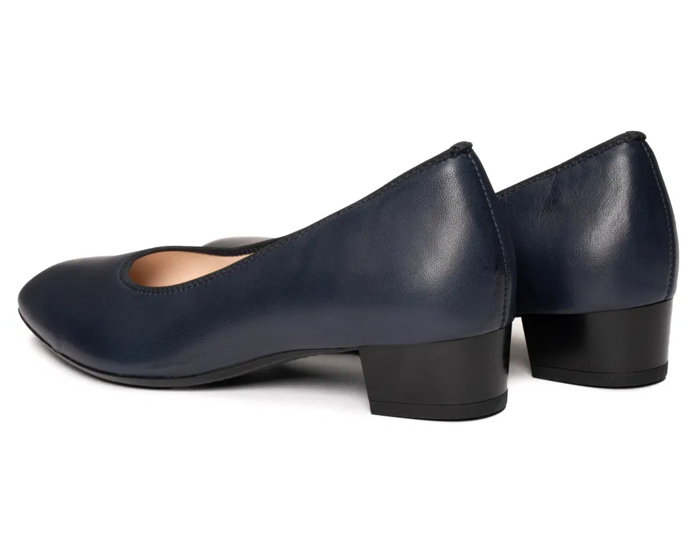 Damskie czółenka 'Milano' o normalnym kroju (G) - niebieskie