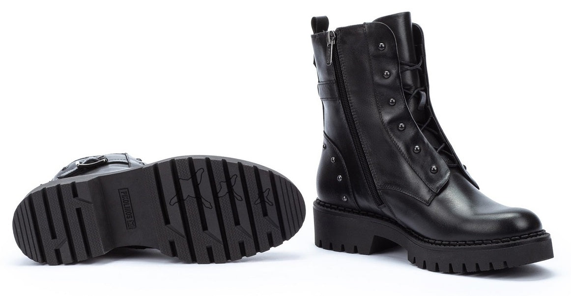 Damesveterlaars 'Aviles' met rits - Zwart - ChaplinshoesDameslaars met veters 'Aviles' en rits - Zwart Pikolinos