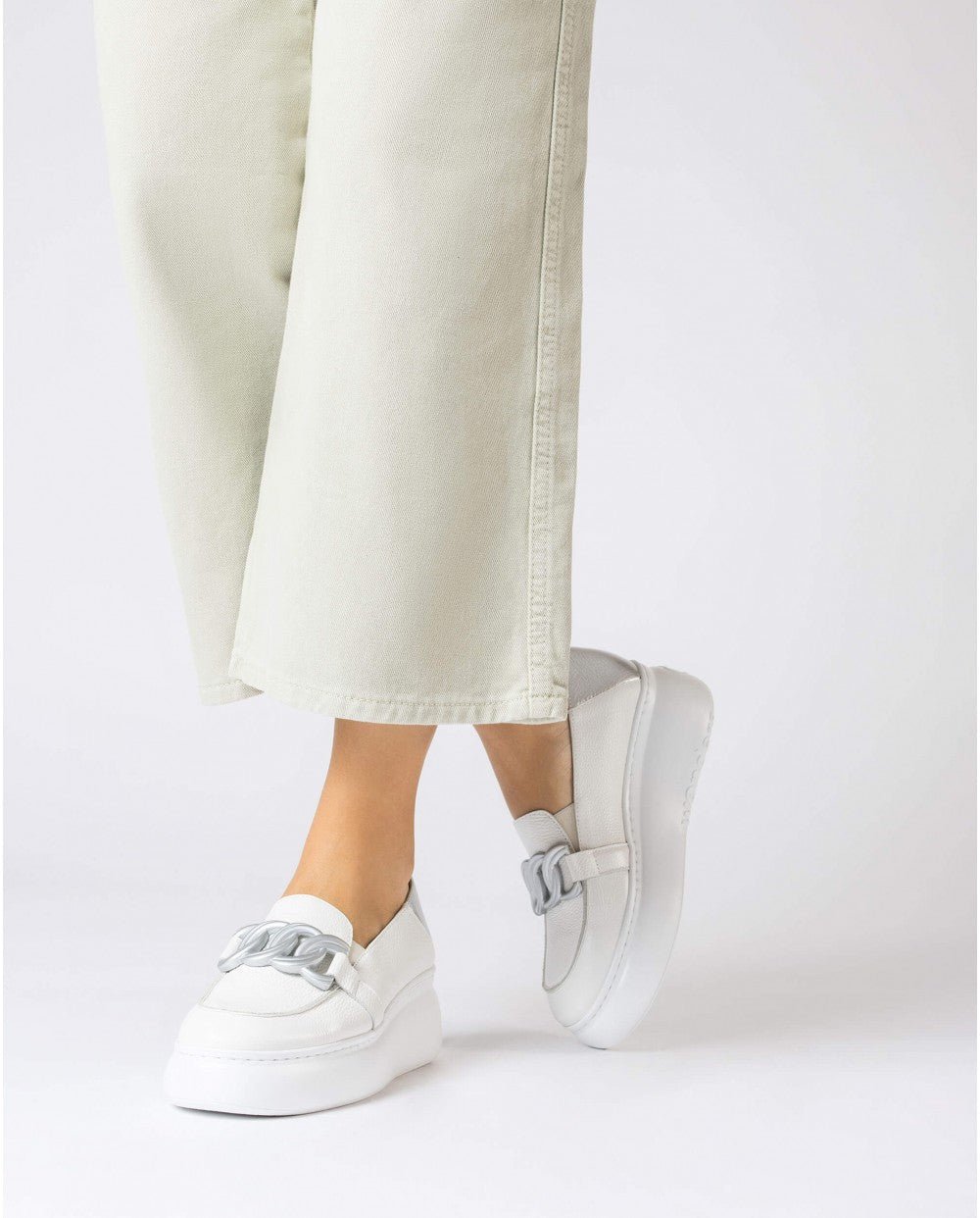 'Begin' women's moccasin - white - Chaplinshoes'Begin' women's moccasin - whiteWonders