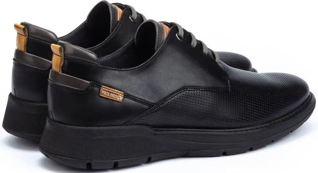 Veterschoen 'Busot' - Chaplinschoenen'Busot' veterschoenPikolinos