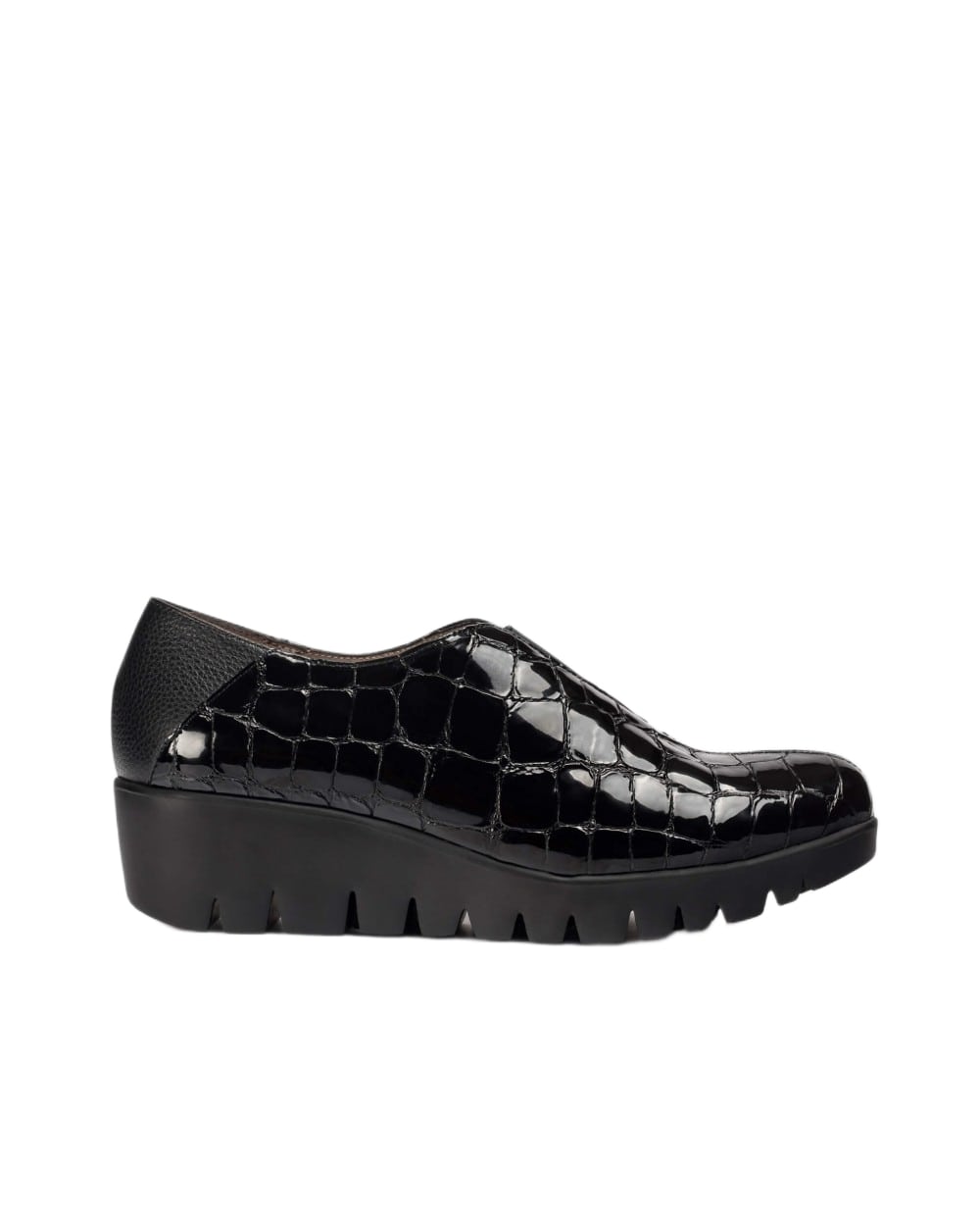 'Fly 40' women's wedge loafer - Black wrinkled patent