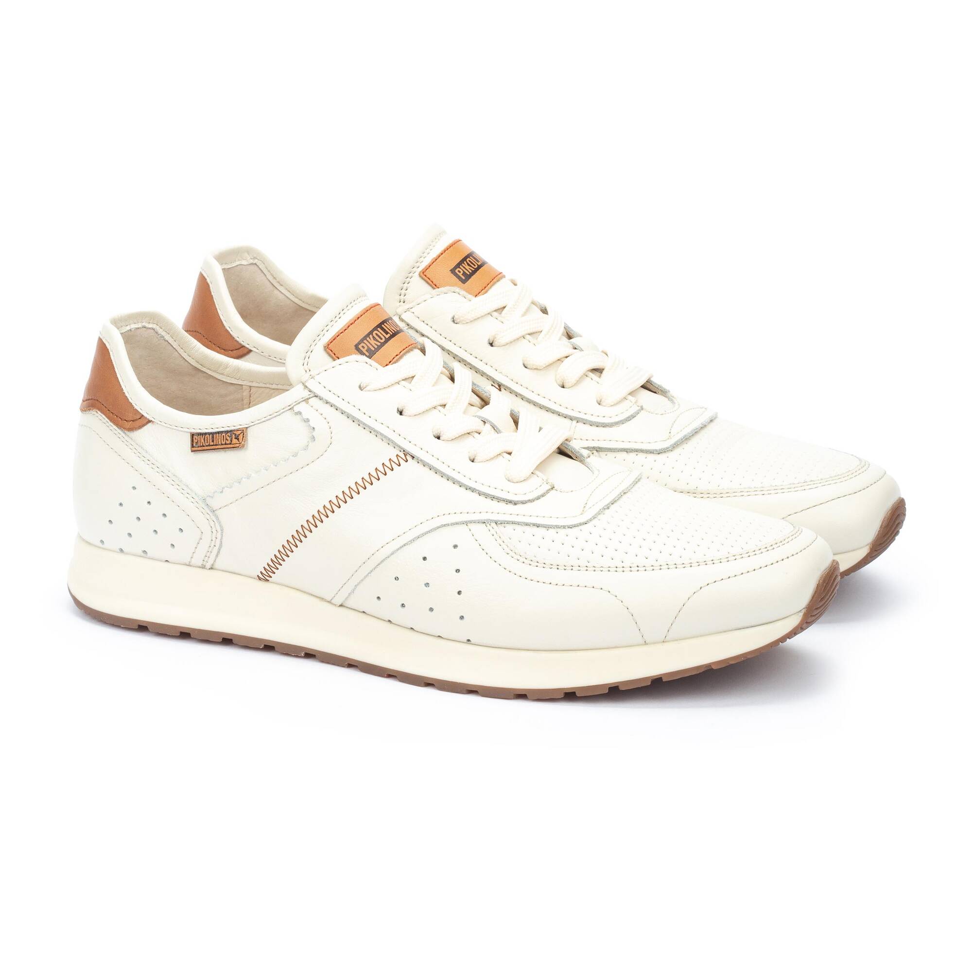Zapatilla deportiva con cordones para hombre 'Cambil' - blanco roto - ChaplinshoesSneaker hombre 'Cambil' con cordones blanco roto Pikolinos