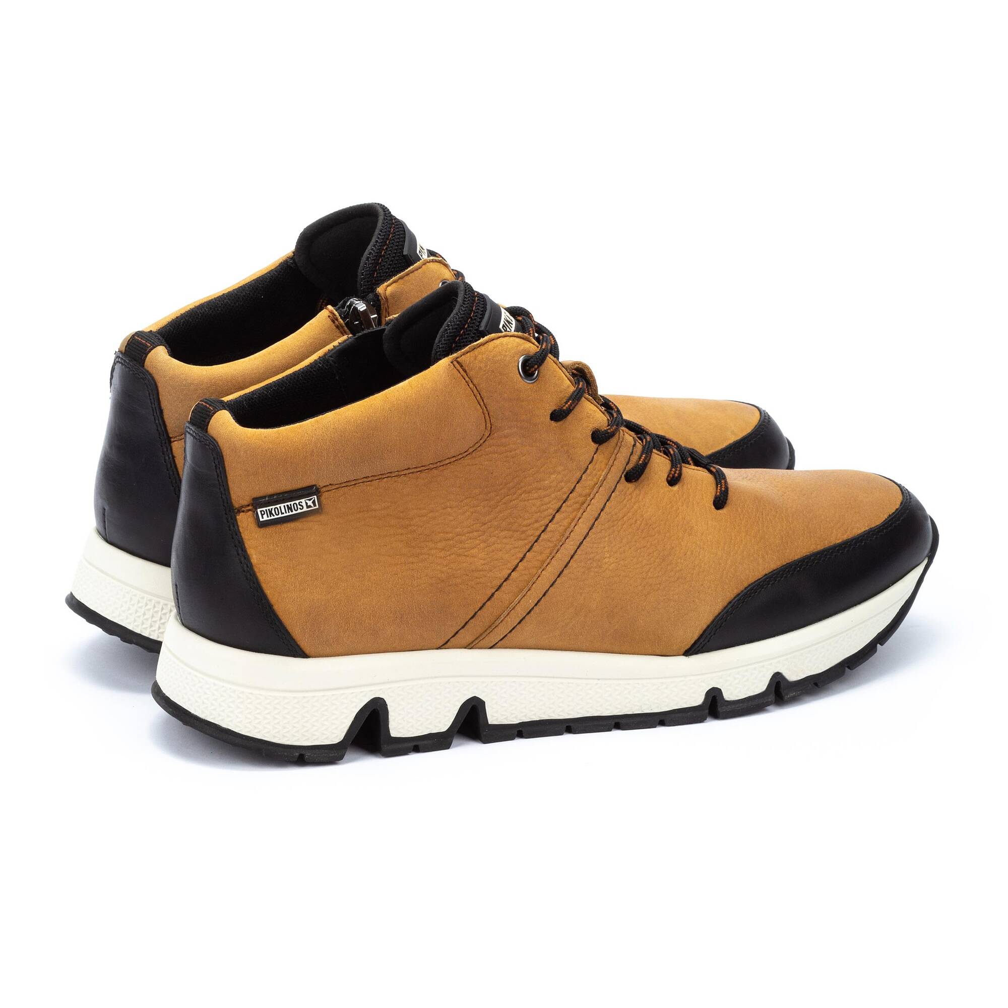 Bota deportiva para hombre 'Ferrol' - marrón camel - ChaplinshoesBota sport hombre 'Ferrol' - marrón camelPikolinos