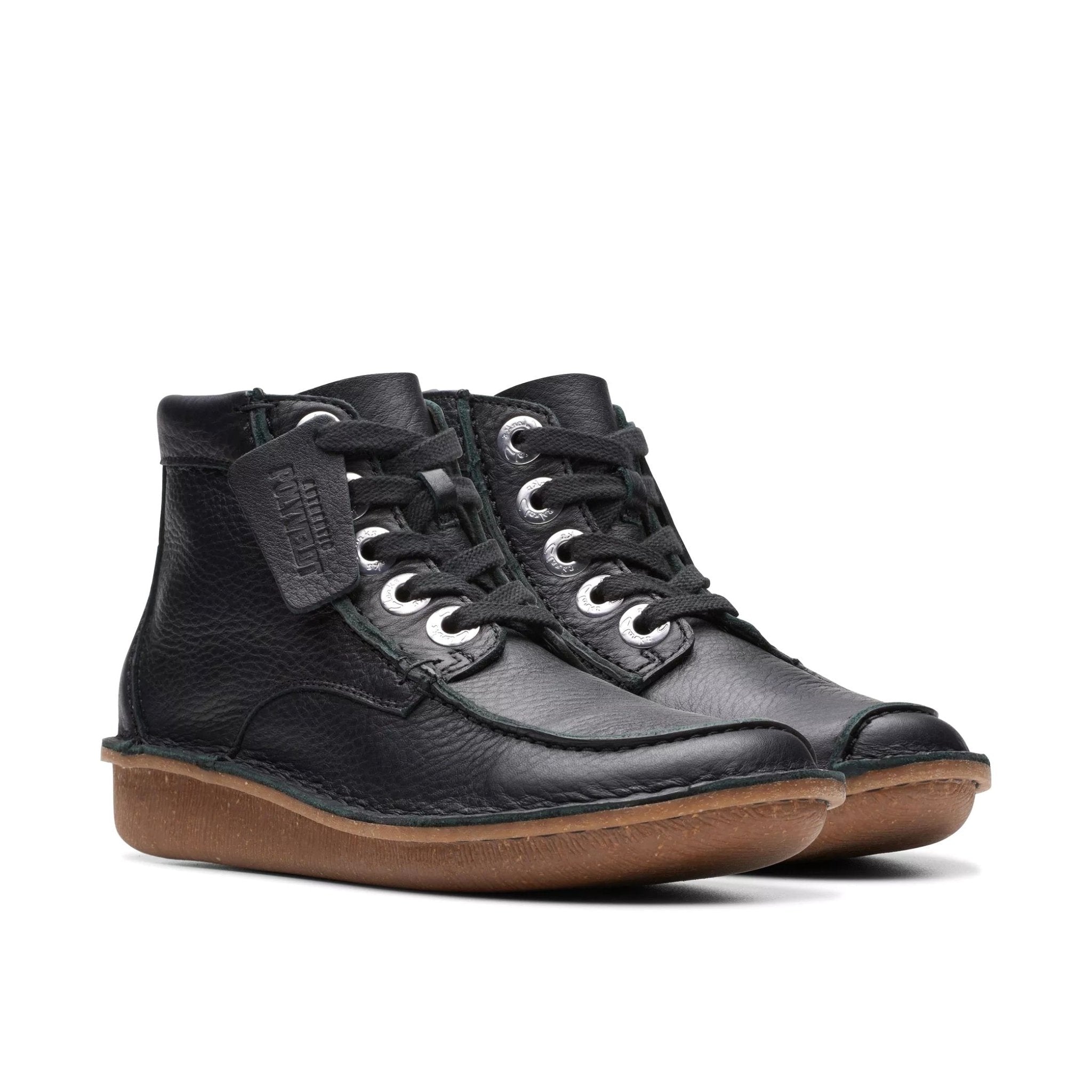 Botas de encaje para mujer 'Funny Cedar' con cremallera - negro - ChaplinshoesBotas de mujer con cordones y cremallera 'Funny Cedar' - negroClarks