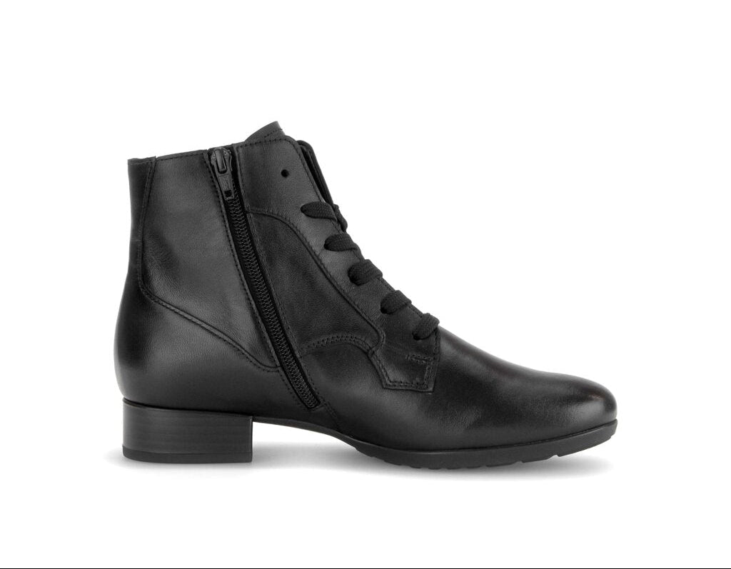 '8031.04.001' women's lace-up ankle boot - black