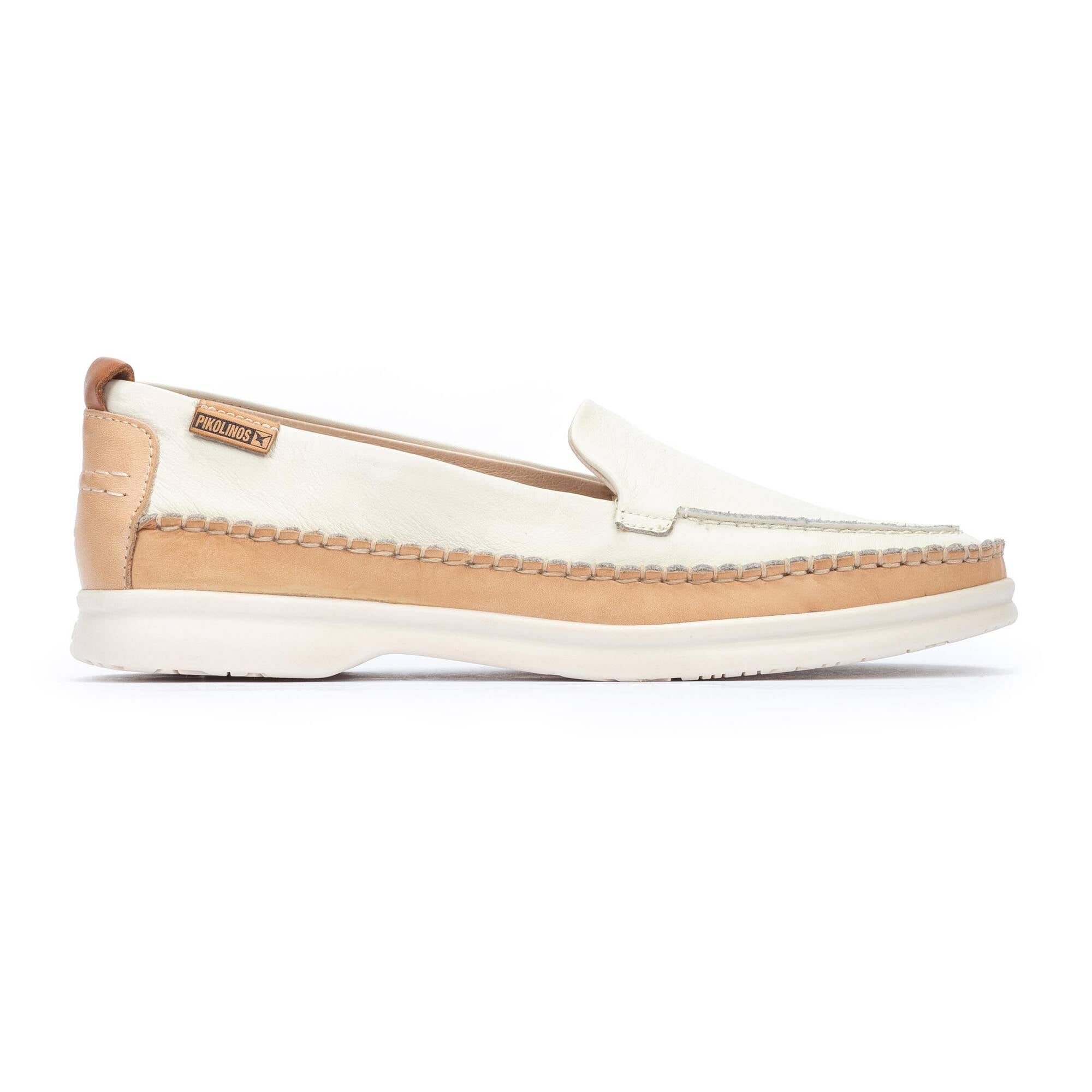 Damesloafer 'Gandia' - 0ff wit - Chaplinshoes'Gandia' damesloafer - 0ff wit Pikolinos
