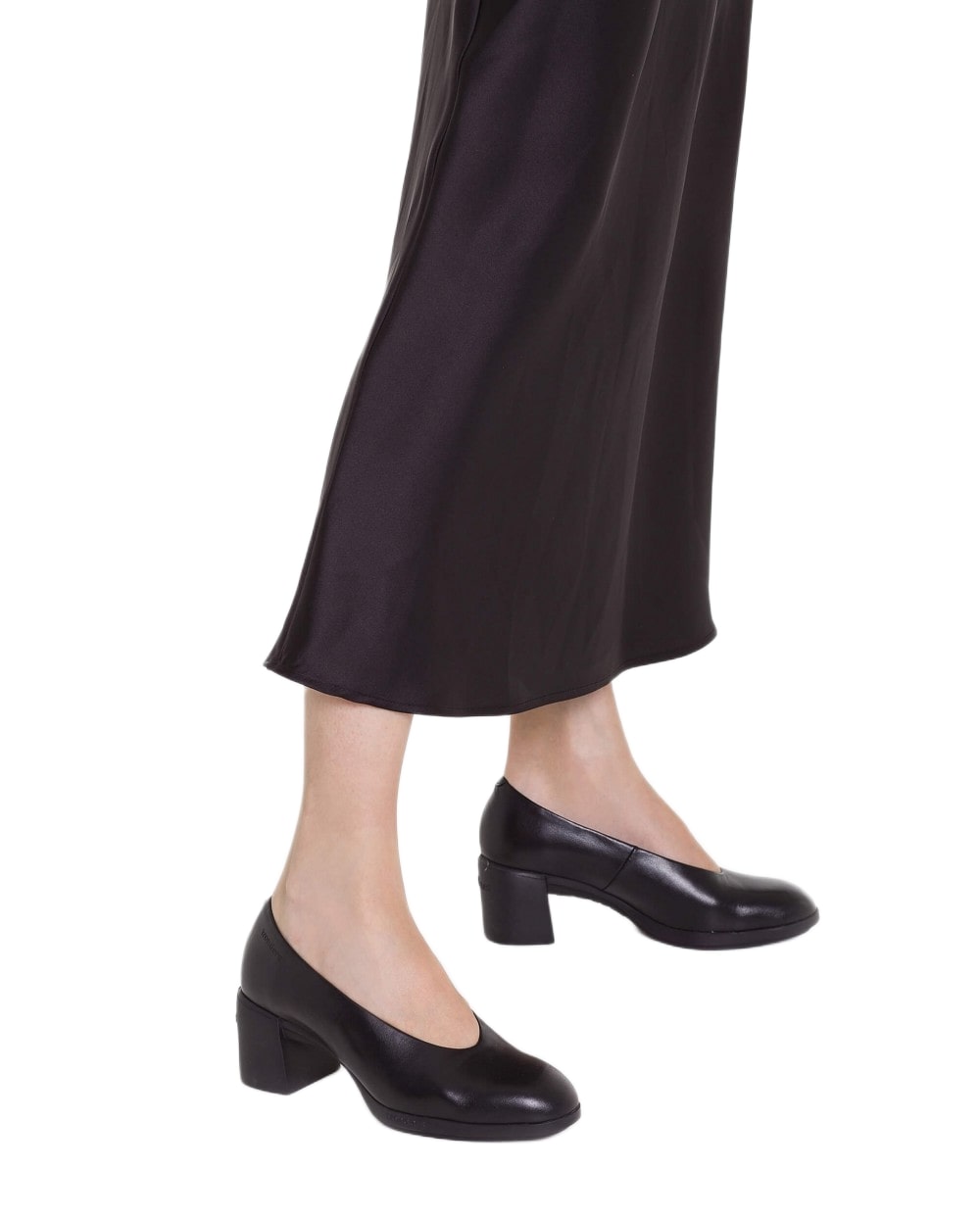 Damespump 'Reghost 01' - zwart