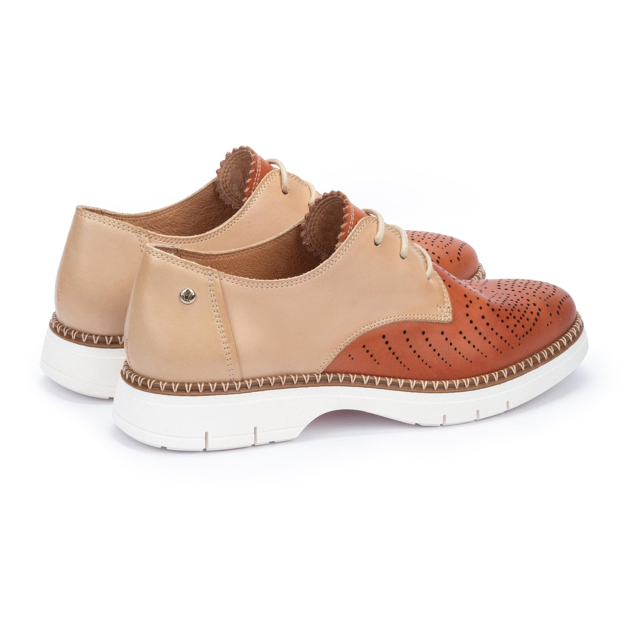 Zapato con cordones para mujer 'Henares' - Marrón beige - ChaplinshoesZapato con cordones para mujer 'Henares' - Marrón beige Pikolinos