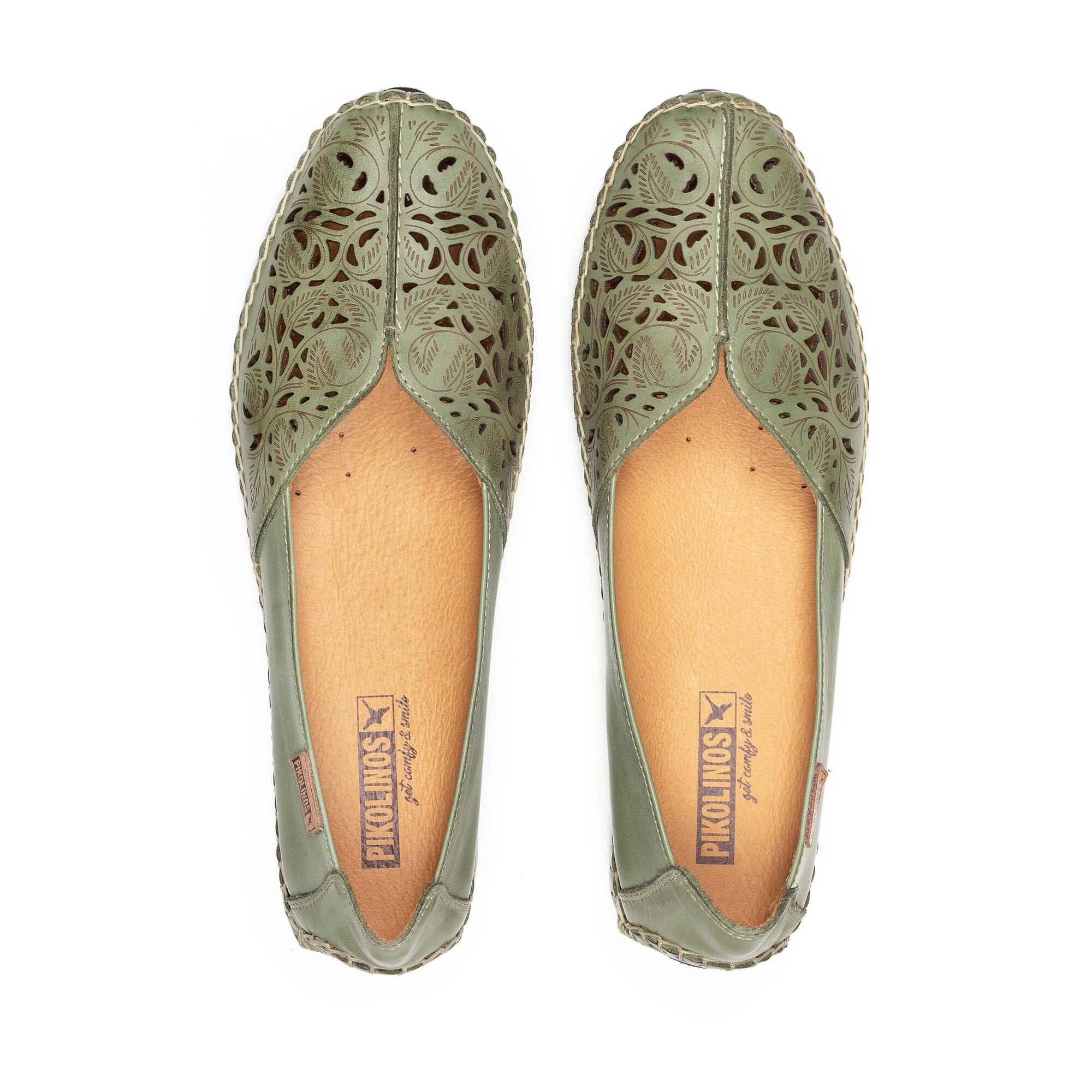 Mocasín perforado para mujer 'Jerez' - verde - ChaplinshoesMocasín de mujer 'Jerez' perforado - verdePikolinos