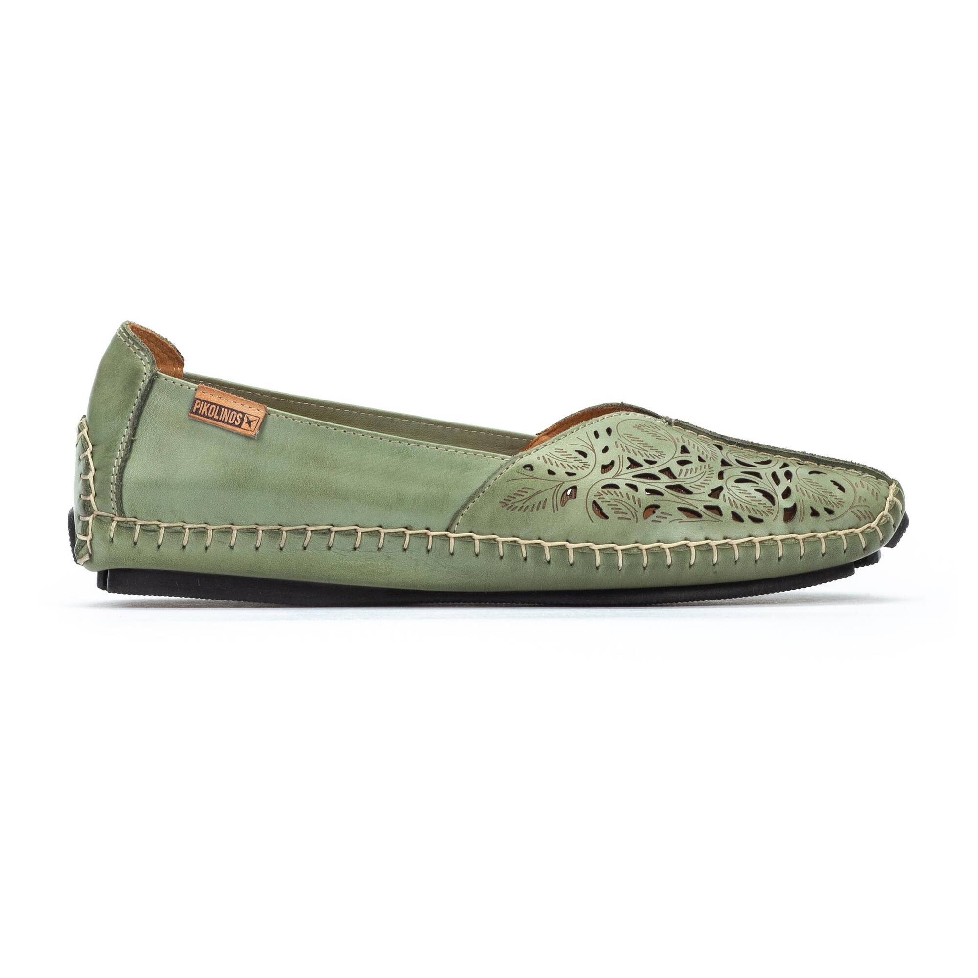 Mocasín perforado para mujer 'Jerez' - verde - ChaplinshoesMocasín de mujer 'Jerez' perforado - verdePikolinos