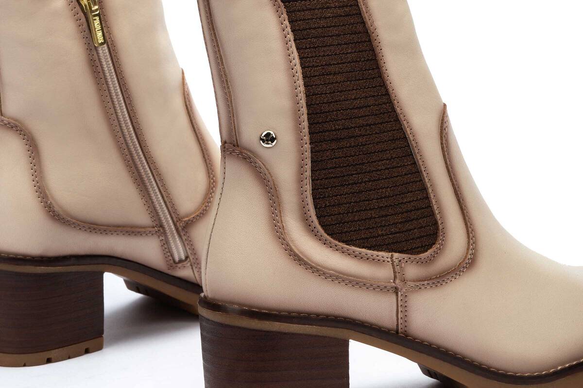 Bota cremallera mujer 'Llanes W7H' - Blanco roto - ChaplinshoesBota cremallera mujer 'Llanes W7H' - Blanco rotoPikolinos