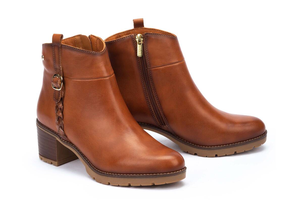 Bota mujer 'Llanes' - Marrón brandy - ChaplinshoesBota mujer 'Llanes' - Marrón brandyPikolinos