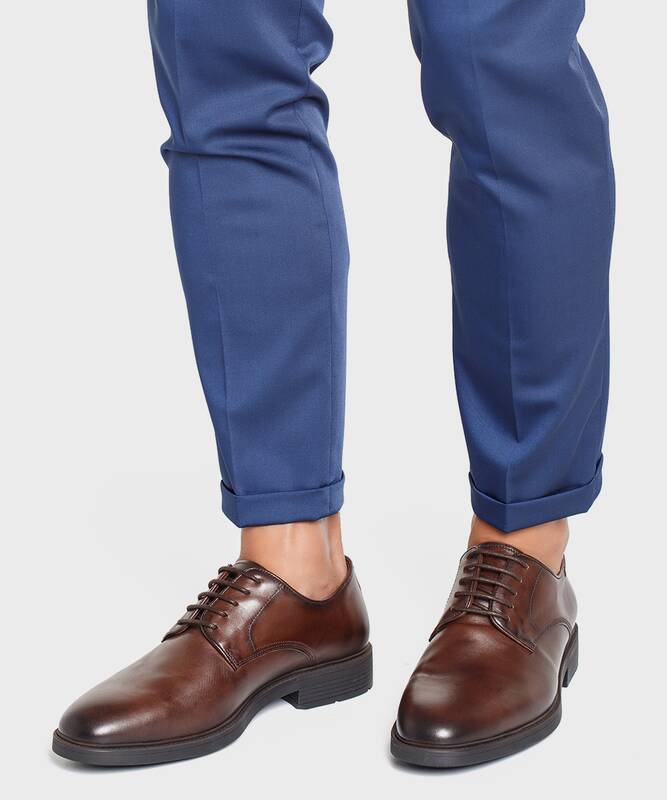 Zapato de vestir con cordones para hombre 'LORCA' - Marrón - ChaplinshoesZapato de vestir con cordones para hombre 'LORCA' - MarrónPikolinos