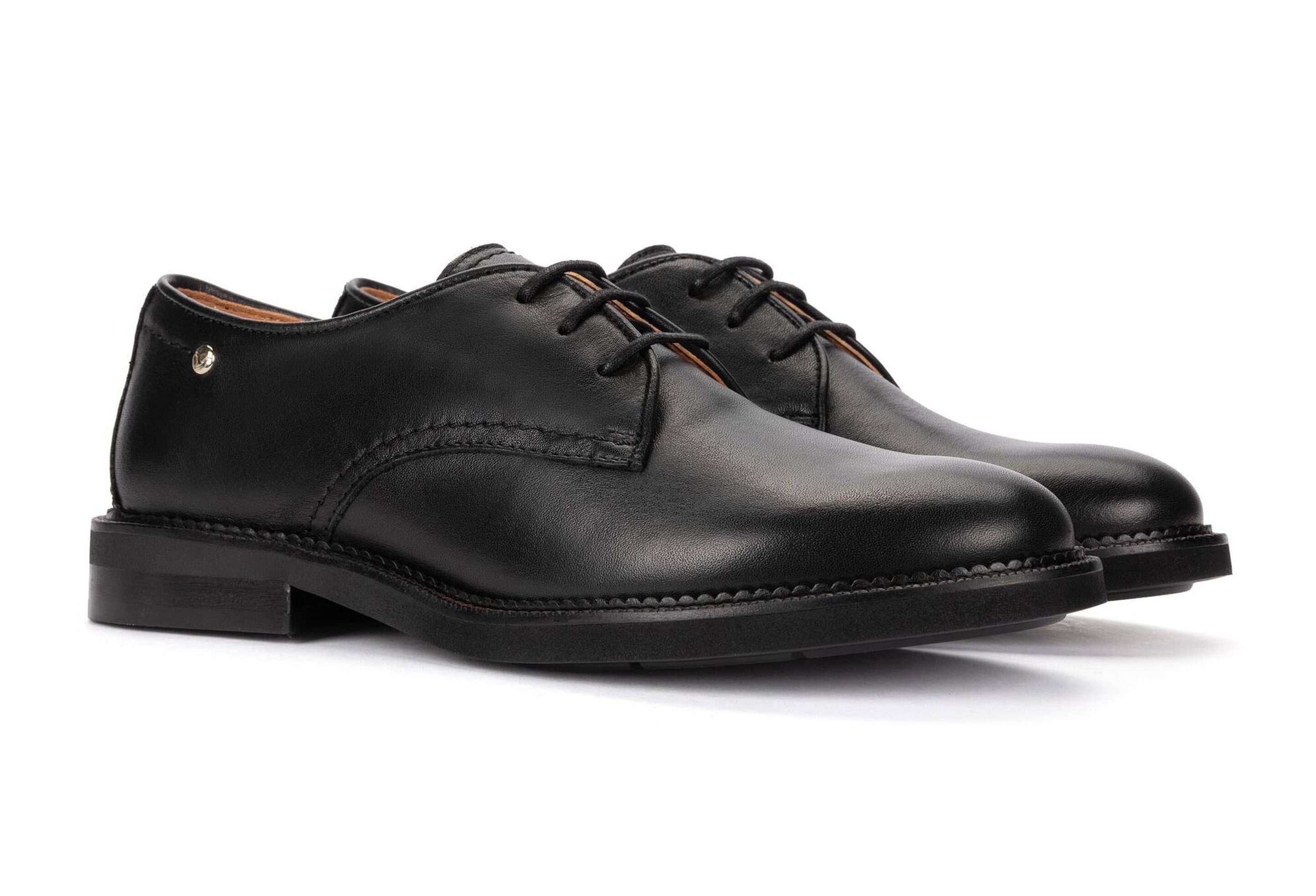 'Deva' women's leather lace-up shoes - black