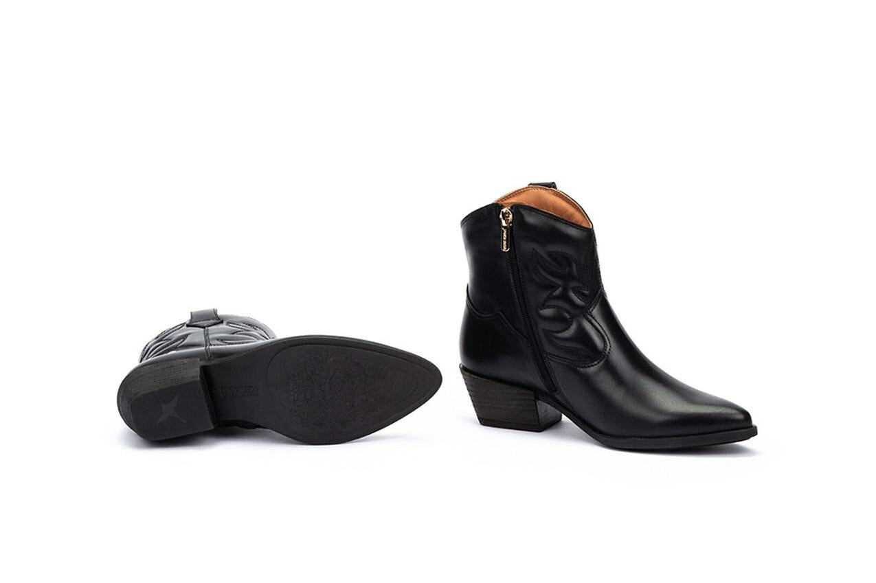 Damenstiefelette „Vergel“ im Cowboy-Stil – Schwarz
