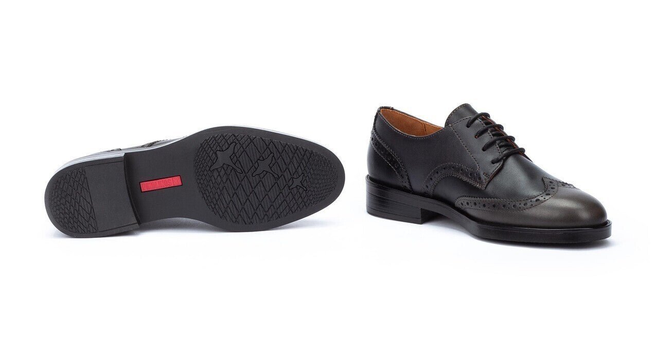 Zapato con cordones para mujer 'Puertollano' - Gris - ChaplinshoesZapato con cordones para mujer 'Puertollano' - Gris Pikolinos