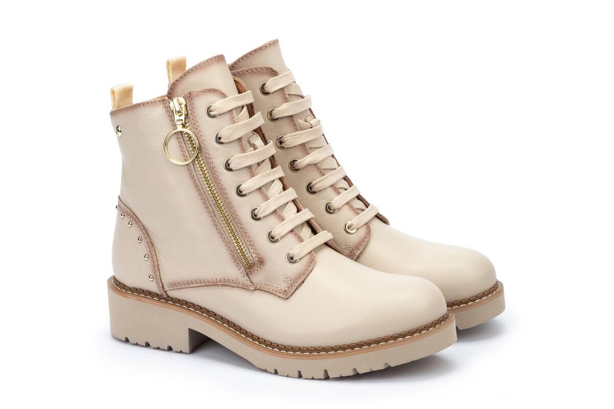 'Vicar' dames veter - ritslaars - Gebroken wit - Chaplinshoes'Vicar' dames veter - ritssluiting - Gebroken witPikolinos