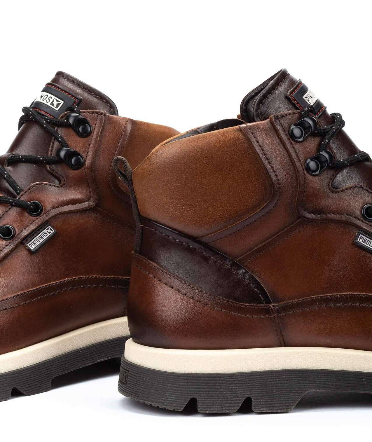 Bota de encaje para hombre 'Vigo' con cremallera - Marrón - ChaplinshoesBota de hombre con cordones y cremallera 'Vigo' - MarrónPikolinos