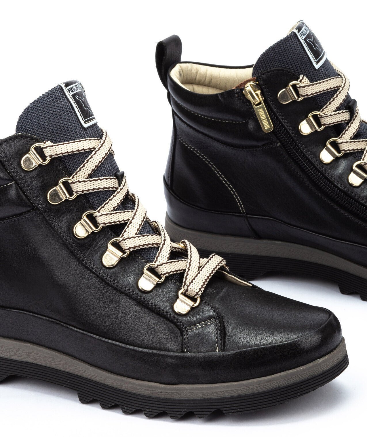 Stivaletto donna in pizzo - zip 'Vigo' - Nero - ChaplinshoesStivaletto con cerniera in pizzo da donna 'Vigo' - NeroPikolinos